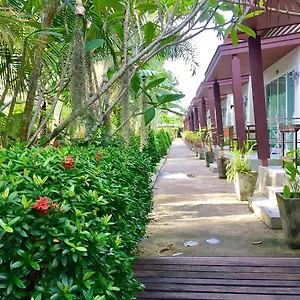 Resort Naiyang Boutique Ban Phak Chit