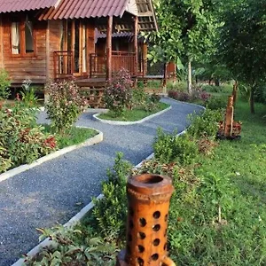 https://lanta-happy-hill.koh-lantahotels.net